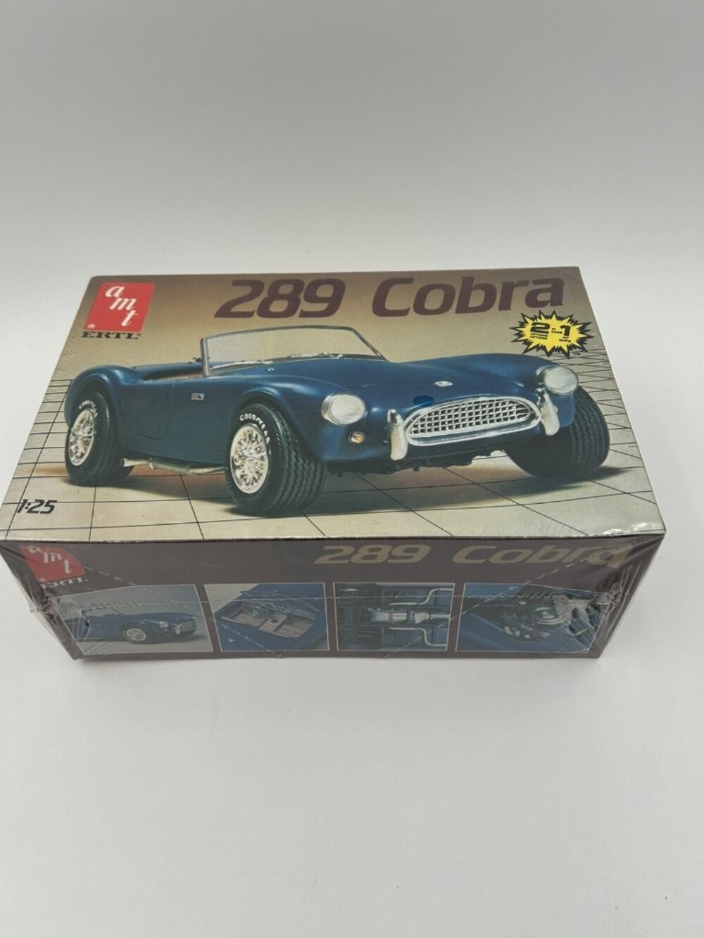 Vintage AMT 1/25 1964 Ford Shelby 289 Cobra Model Kit #6587 Sealed